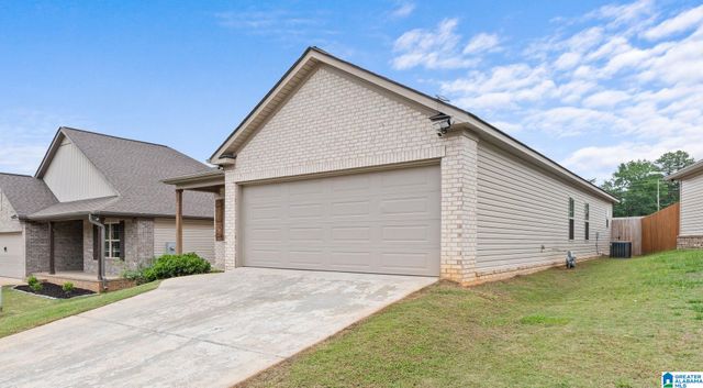 5440 UNIVERSITY GARDENS DRIVE, Cottondale, AL 35453