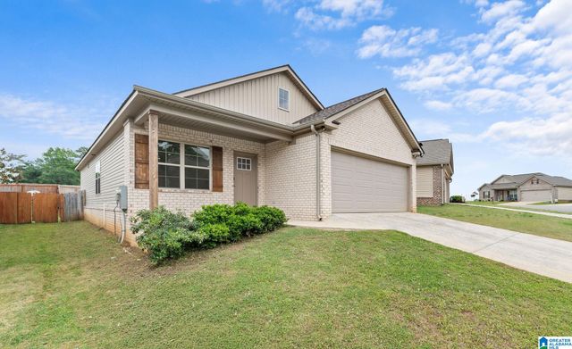 5440 UNIVERSITY GARDENS DRIVE, Cottondale, AL 35453