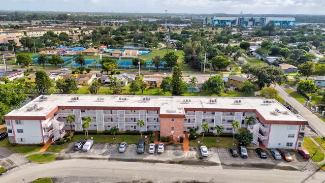 4310 NW 12th Court 302, Lauderhill, FL 33313