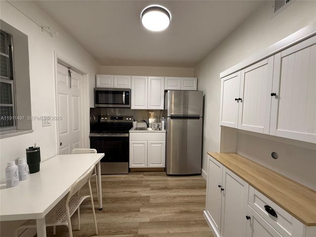 4310 NW 12th Court 302, Lauderhill, FL 33313