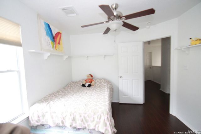 302 AGENCY OAKS, San Antonio, TX 78249