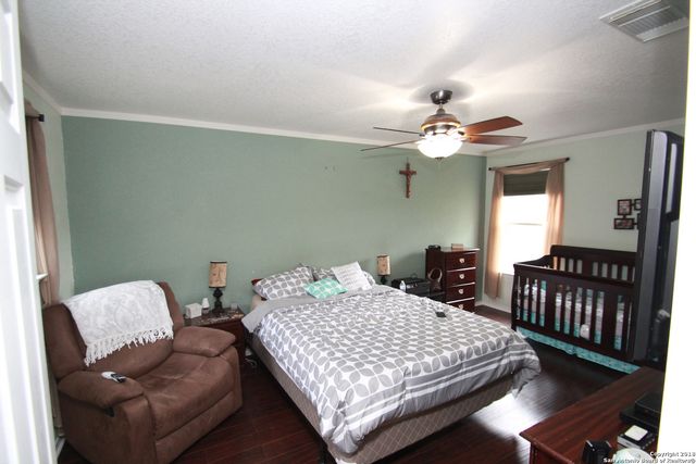 302 AGENCY OAKS, San Antonio, TX 78249