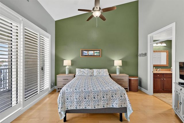 559 BAHIA BEACH BOULEVARD, Ruskin, FL 33570