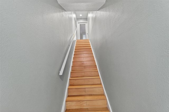 559 BAHIA BEACH BOULEVARD, Ruskin, FL 33570