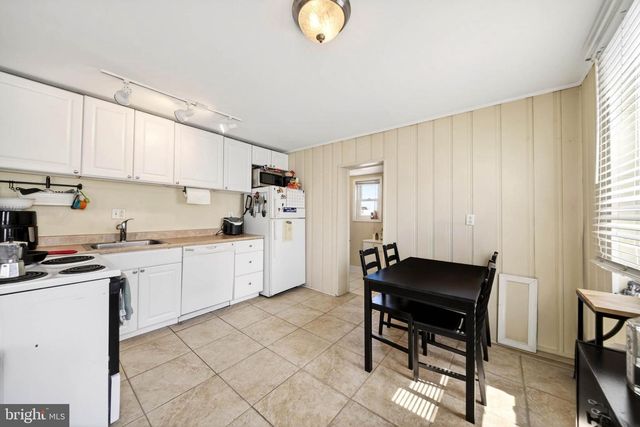 635 S EATON ST, Baltimore, MD 21224