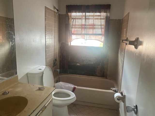 7350 NW 54th Court, Lauderhill, FL 33319