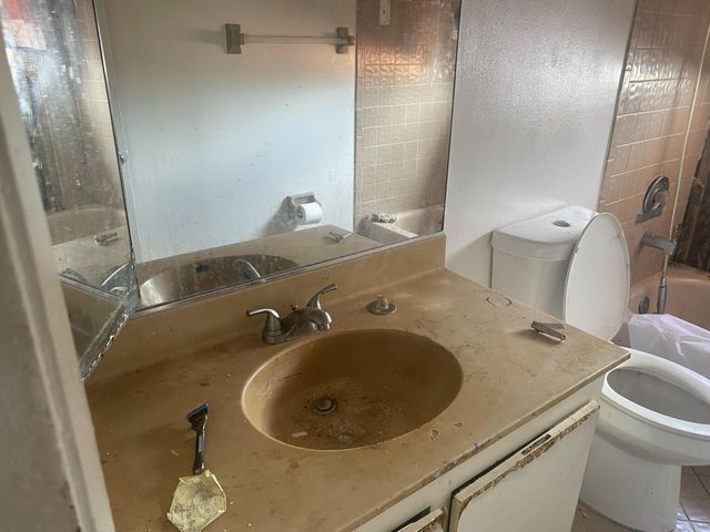 7350 NW 54th Court, Lauderhill, FL 33319