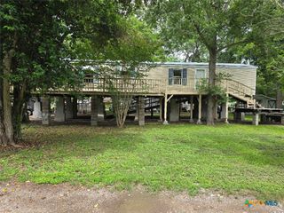 55 Brieger Road, Gonzales, TX 78629