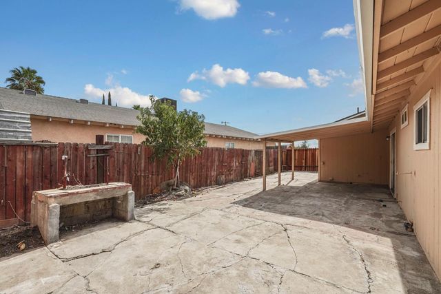 2708 S Harrison St, Stockton, CA 95206