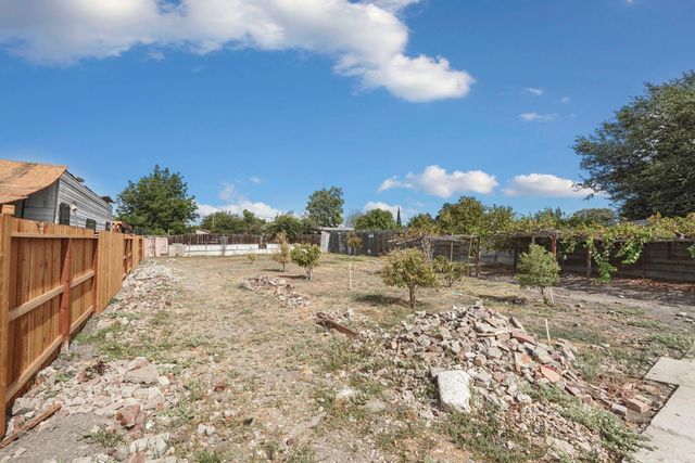 2708 S Harrison St, Stockton, CA 95206