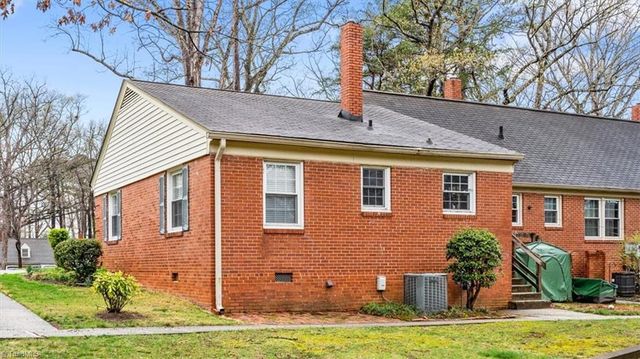 1216 Pamlico Drive, Greensboro, NC 27408