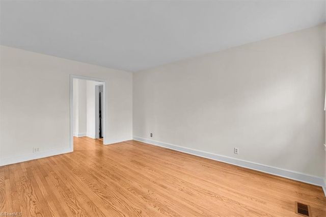 1216 Pamlico Drive, Greensboro, NC 27408