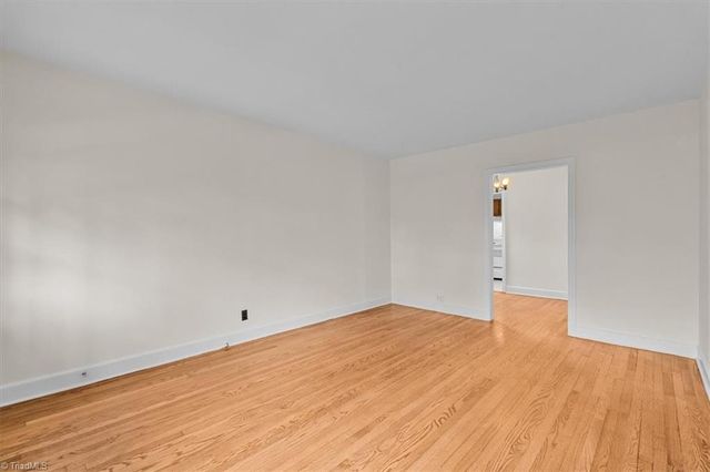 1216 Pamlico Drive, Greensboro, NC 27408