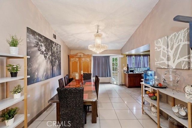 156 S Loretta, Rialto, CA 92376