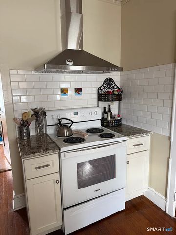 139 Ardmore Road, West Hartford, CT 06119