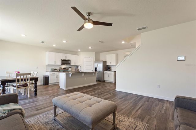 421 CHAYNE PLACE, St Cloud, FL 34771