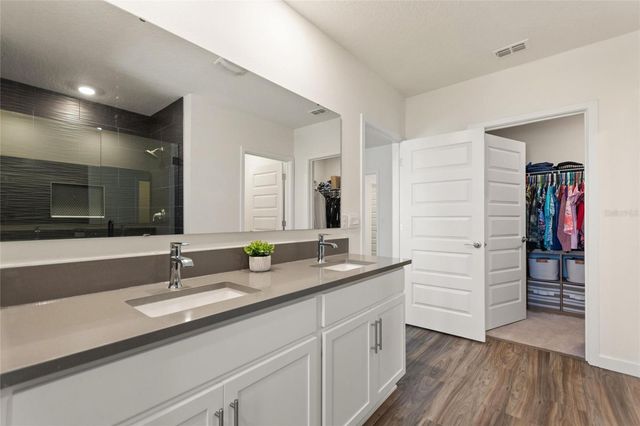 421 CHAYNE PLACE, St Cloud, FL 34771