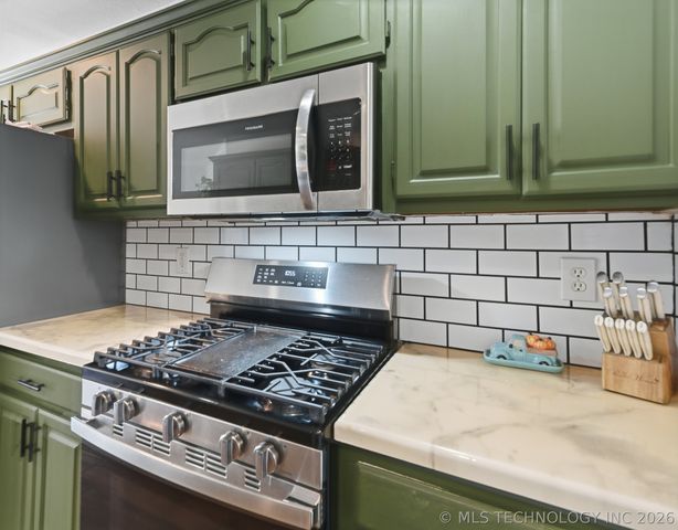 8140 E Silverado Road, Claremore, OK 74019
