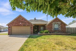 8140 E Silverado Road, Claremore, OK 74019
