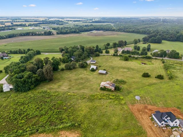 350 Port Royal Rd, Clarksville, TN 37040