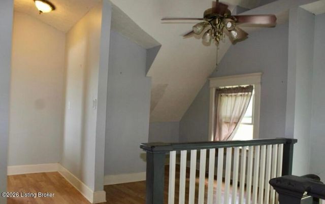 4618 River Front Dr, Louisville, KY 40216