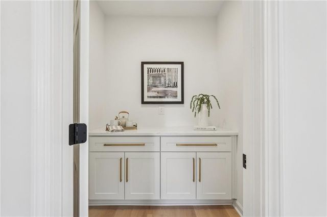 110 Vistacrest Way, Roswell, GA 30075