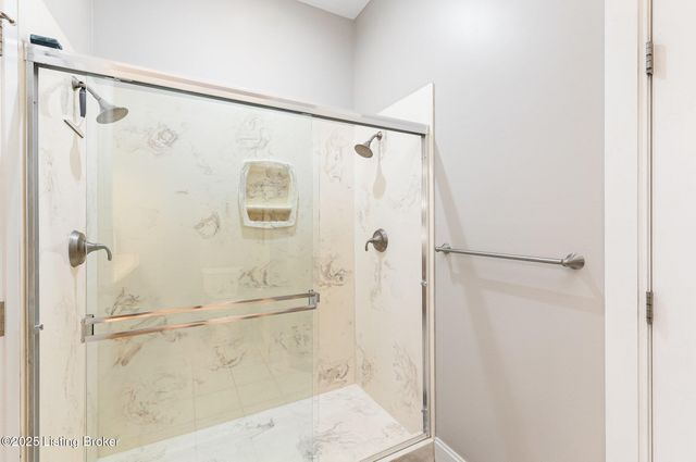 2011 Frankfort Ave 403, Louisville, KY 40206