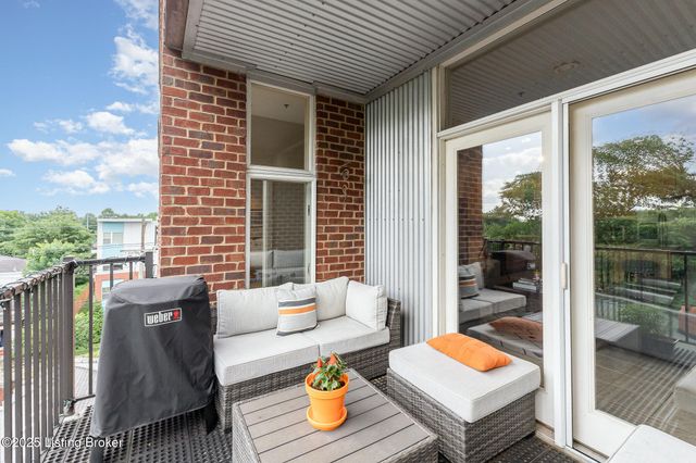 2011 Frankfort Ave 403, Louisville, KY 40206