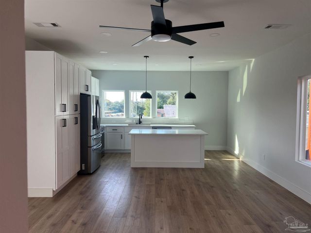 305 N Pace Blvd A or B, Pensacola, FL 32505