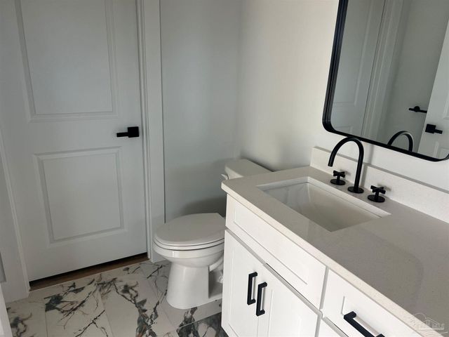 305 N Pace Blvd A or B, Pensacola, FL 32505