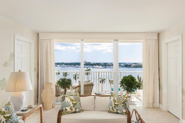 1801 S Flagler Drive 1007, West Palm Beach, FL 33401
