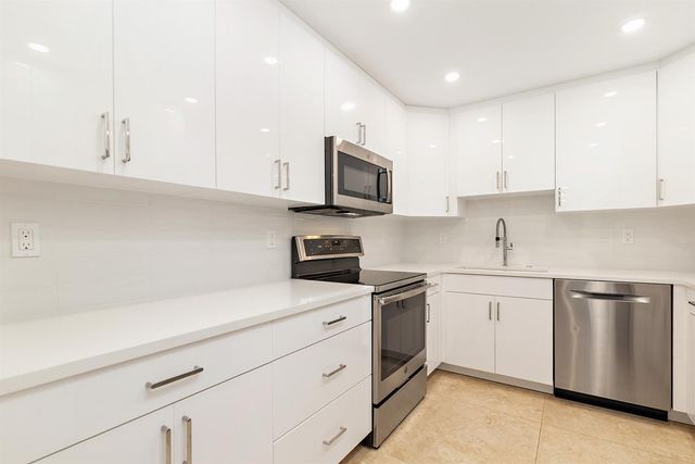 1801 S Flagler Drive 1007, West Palm Beach, FL 33401