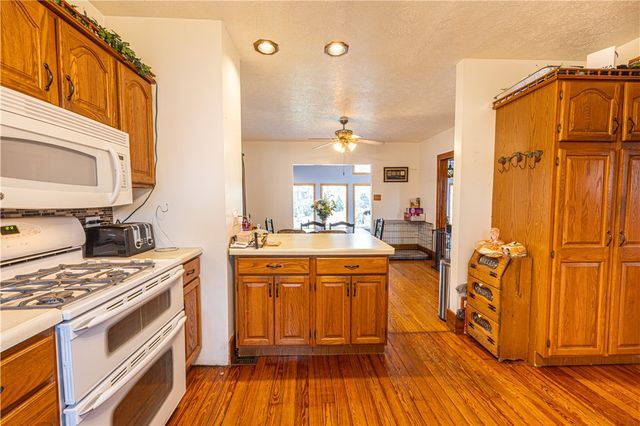 10 Coolidge St, North Union Twp, PA 15401