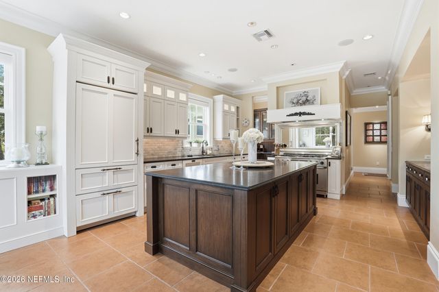 12201 CAISSON Lane, Fort Myers, FL 33913