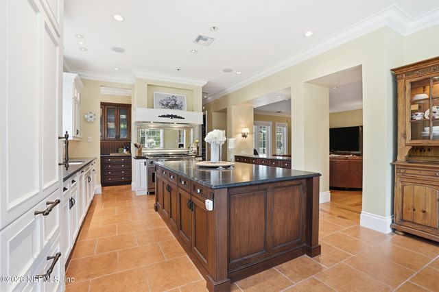 12201 CAISSON Lane, Fort Myers, FL 33913