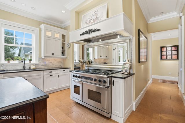 12201 CAISSON Lane, Fort Myers, FL 33913