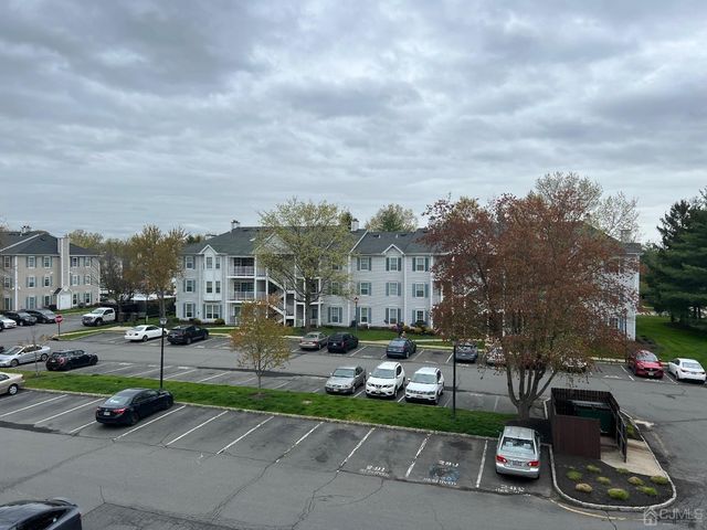 262 Kempsey Drive, North Brunswick, NJ 08902