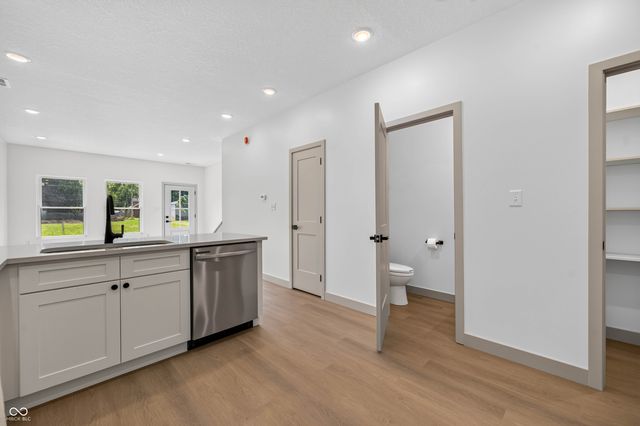 45 S Beatty Street, Columbus, IN 47201