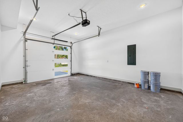 45 S Beatty Street, Columbus, IN 47201