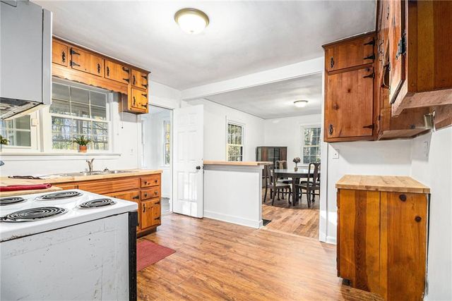 814 S Jolly Avenue, Clarkston, GA 30021