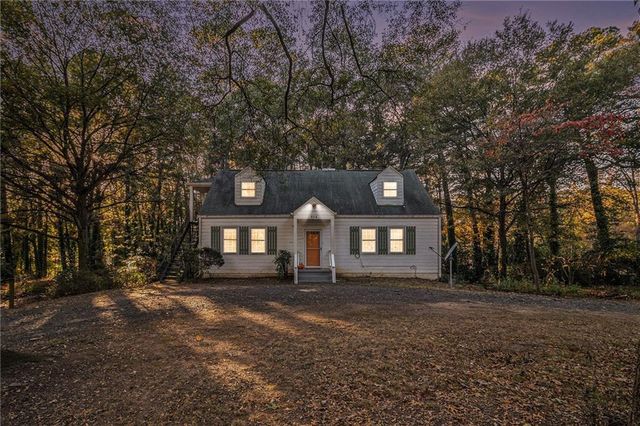 814 S Jolly Avenue, Clarkston, GA 30021