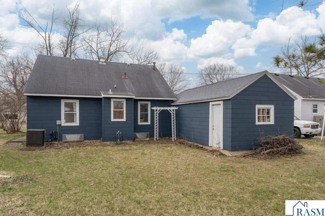 130 Haynes Street, Mankato, MN 56001