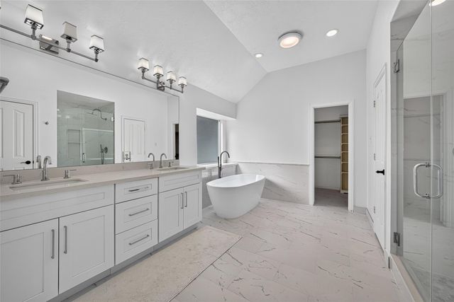 8519 Babbling Brook Court, Sugar Land, TX 77479