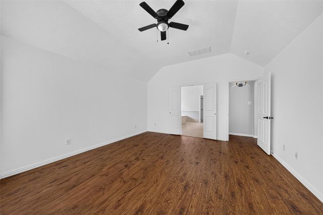 8519 Babbling Brook Court, Sugar Land, TX 77479