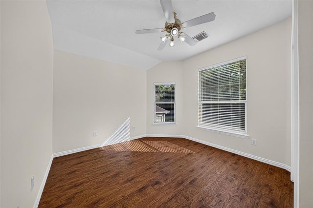 8519 Babbling Brook Court, Sugar Land, TX 77479
