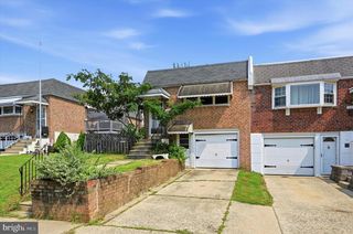 10209 W KESWICK RD, Philadelphia, PA 19114