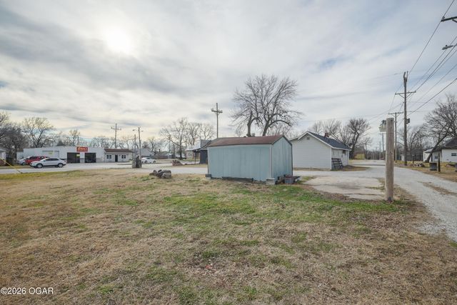 1301 E Broadway Street, Joplin, MO 64801