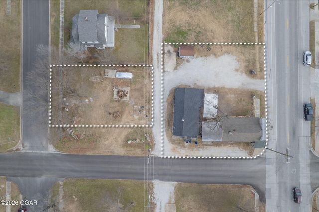 1301 E Broadway Street, Joplin, MO 64801