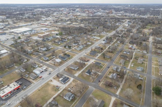 1301 E Broadway Street, Joplin, MO 64801