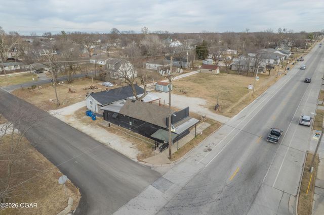1301 E Broadway Street, Joplin, MO 64801